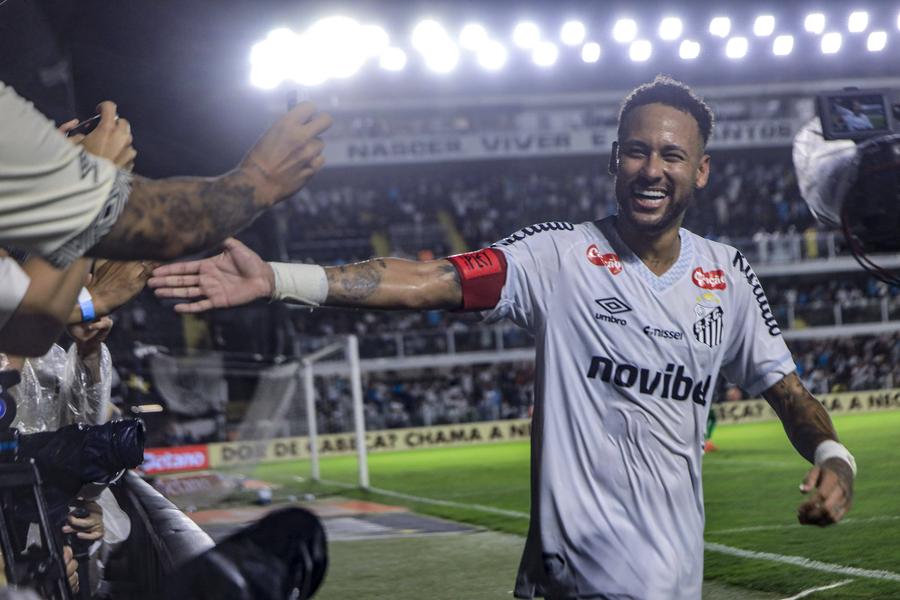 Neymar în meciul contra lui Vasco da Gama / Imago Images Neymar forțează prezența la Mondial » „Dublă” în ultima victorie a lui Santos din campionat