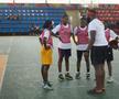 Thomas Bropleh organizează tabere de baschet pentru copii în Liberia/Foto: Instagram (Thomas Bropleh)