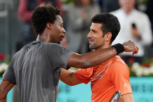 Gael Monfils și Novak Djokovic Foto: Imago Images