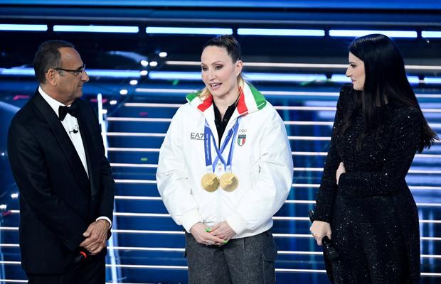 Francesca Lollobrigida, precizări în urma scandalului iscat de apariția ei pe scena Sanremo: „Faptul că sunt numită mamă nu mă discreditează în niciun fel”
