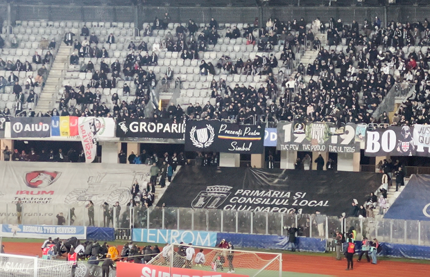 Ce nu s-a văzut la TV » Ce au făcut jucătorii lui U Cluj după victoria la scor cu Oțelul Galați