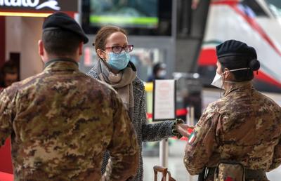 CORONAVIRUS / Primarii din Italia, apel disperat către cei care încalcă restricțiile: „Cine dracu' o să vă admire părul aranjat în sicriu?”