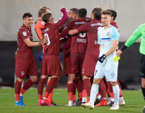 Andrei Burcă de la CFR Cluj, cel mai în vogă fundaș al momentului, crede că ar fi ajuns la FCSB, dacă nu s-ar fi ținut de școală.