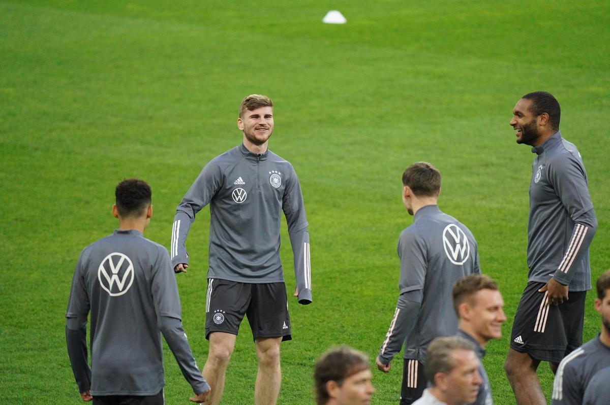 Atenție la tăvălugul nemțesc! Un fost „tricolor” cu 26 de selecții în națională ne avertizează: „Avem probleme în aceste zone!”