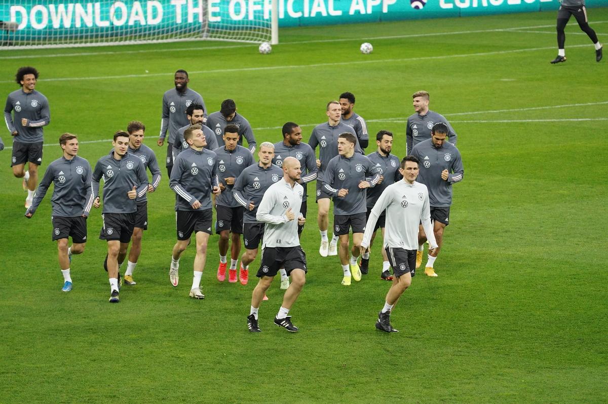 Atenție la tăvălugul nemțesc! Un fost „tricolor” cu 26 de selecții în națională ne avertizează: „Avem probleme în aceste zone!”