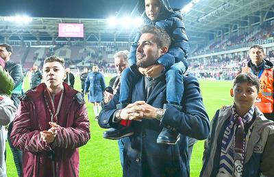 Domnul Mutu, nu Adi Mutu » Ce am remarcat la inaugurarea stadionului Giulești