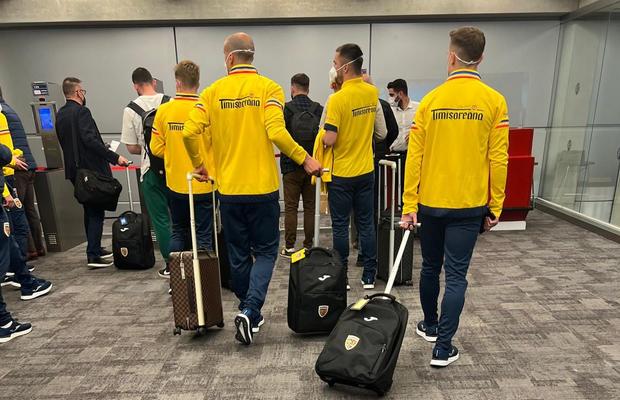 Delegația României a aterizat în Israel! Ce au fost obligați să facă „tricolorii”, înaintea plecării spre hotel