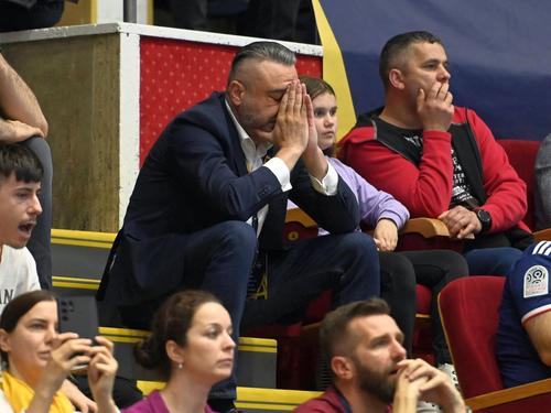 Bogdan Vasiliu a trăit din plin tensiunea partidei retur FOTO Imago