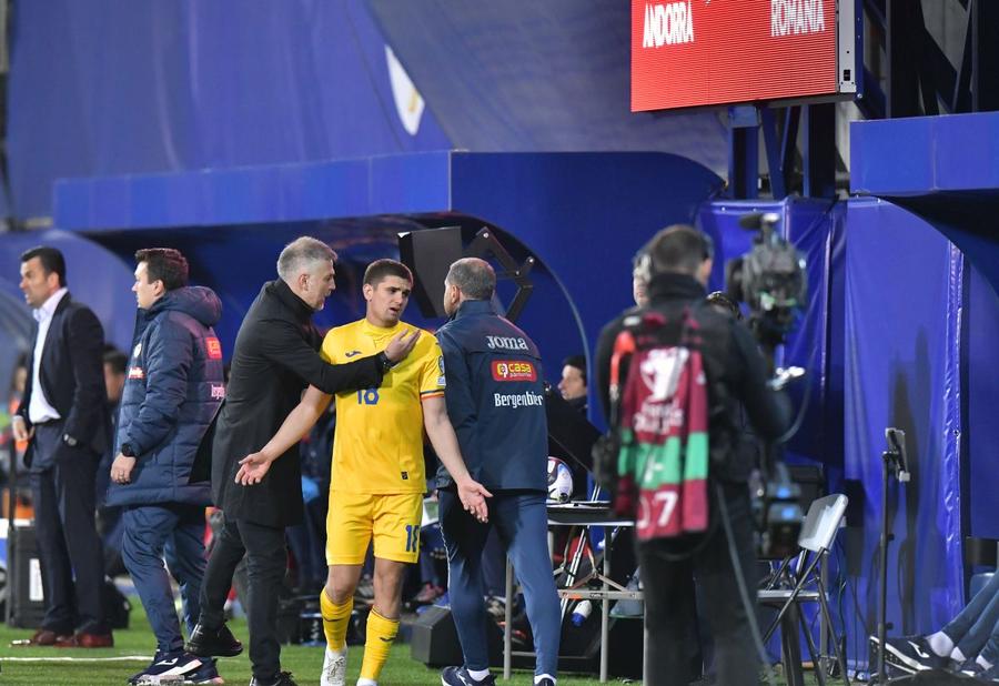 Răzvan Marin, supărat după ce a fost schimbat în Andorra - România/ foto Cristi preda (GSP) Revolta domnului Răzvan Marin