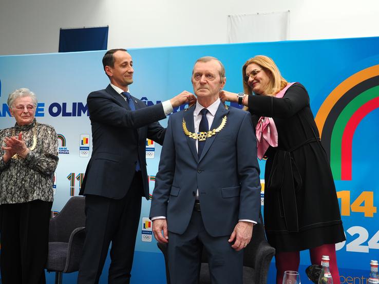 COSR aniversează 110 ani! Dan Grecu și Viorica Viscopoleanu au primit Colanul de Aur // foto: Raed Krishan