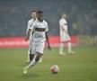 DINAMO // Patrick Ekeng