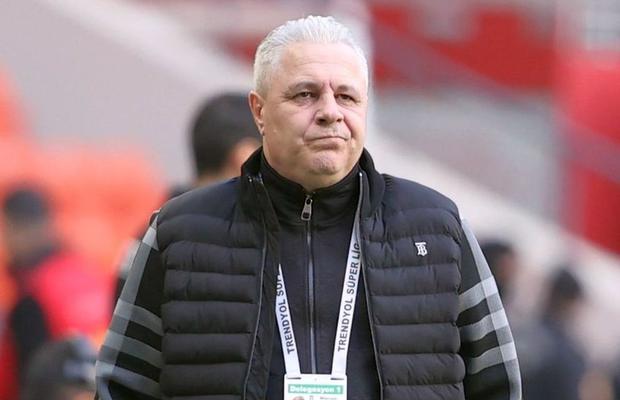 Șumudică îl face praf pe fotbalistul din Superliga dorit de Becali: „Nu e de FCSB niciodată”