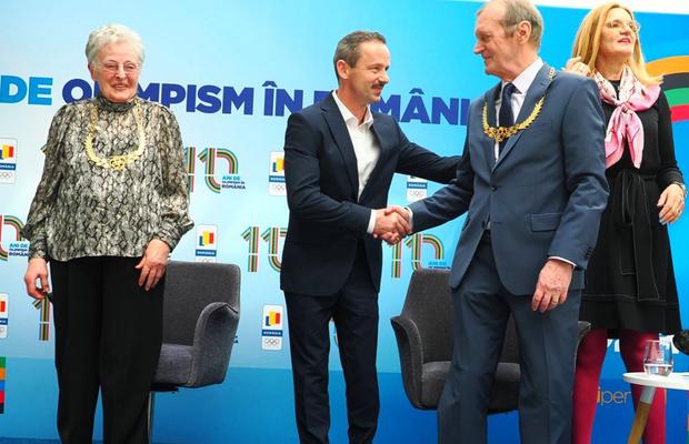 COSR aniversează astăzi 110 ani de la înființare! » Dan Grecu şi Viorica Viscopoleanu au primit Colanul de Aur