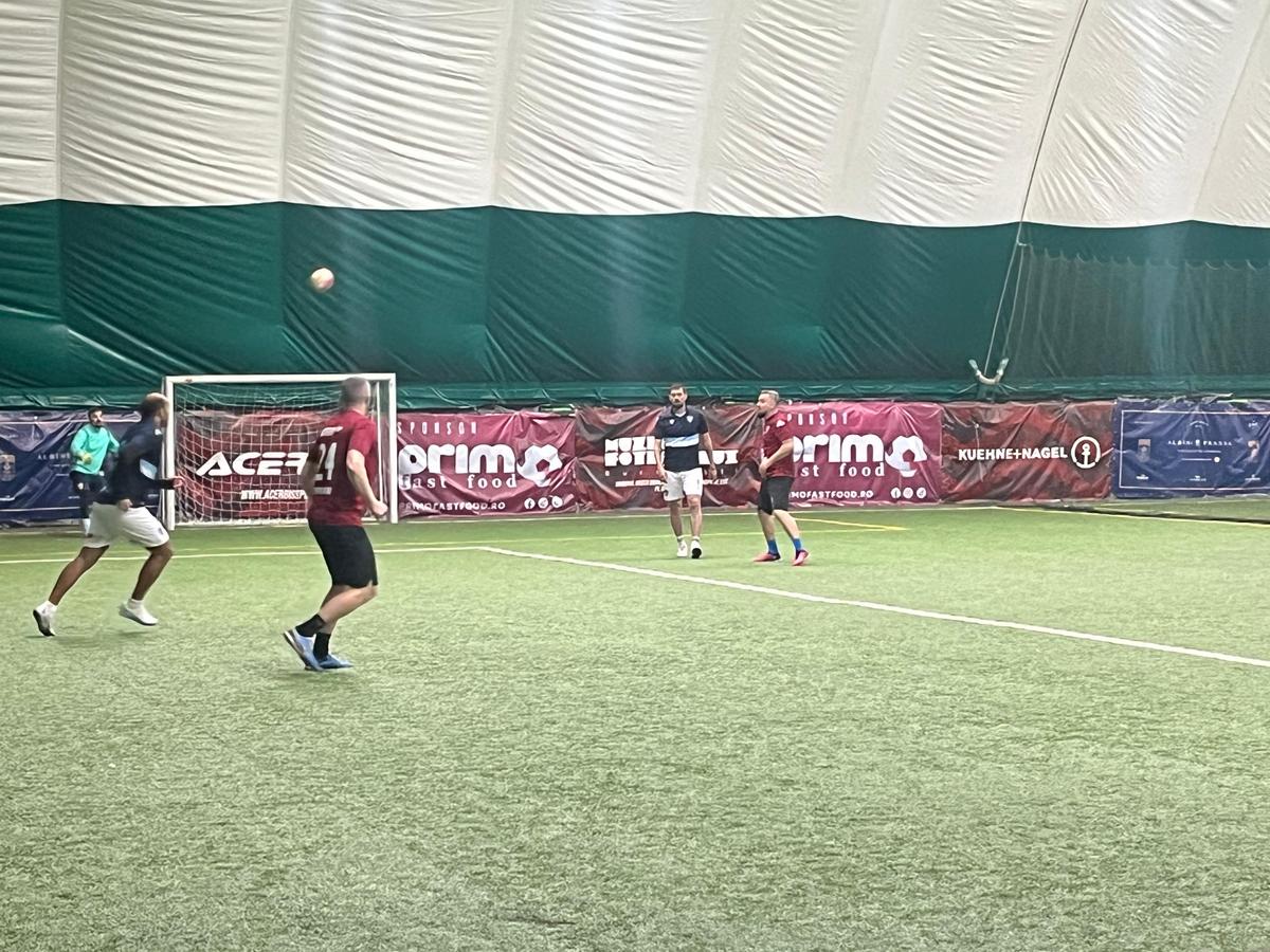 Decarul „dat dispărut” din fotbalul românesc a apărut la 28 de ani în echipa lui Bănel Nicoliță, la Victory Cup!