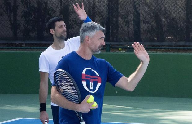 Imaginea care face înconjurul internetului, după despărțirea dintre Djokovic și Ivanisevic » Mouratoglou, în rolul principal
