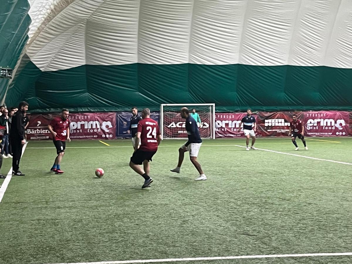 Decarul „dat dispărut” din fotbalul românesc a apărut la 28 de ani în echipa lui Bănel Nicoliță, la Victory Cup!