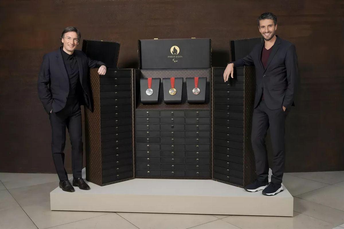 Medaliile pentru Jocurile Olimpice, transportate în valize Louis Vuitton