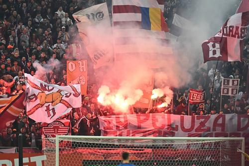 În vară, actualul contract de închiriere al Superbet Arena - Giulești, dintre CS Rapid și FC Rapid, ajunge la final și urmează să fie încheiat un altul, pentru următorii doi ani / FOTO: Imago