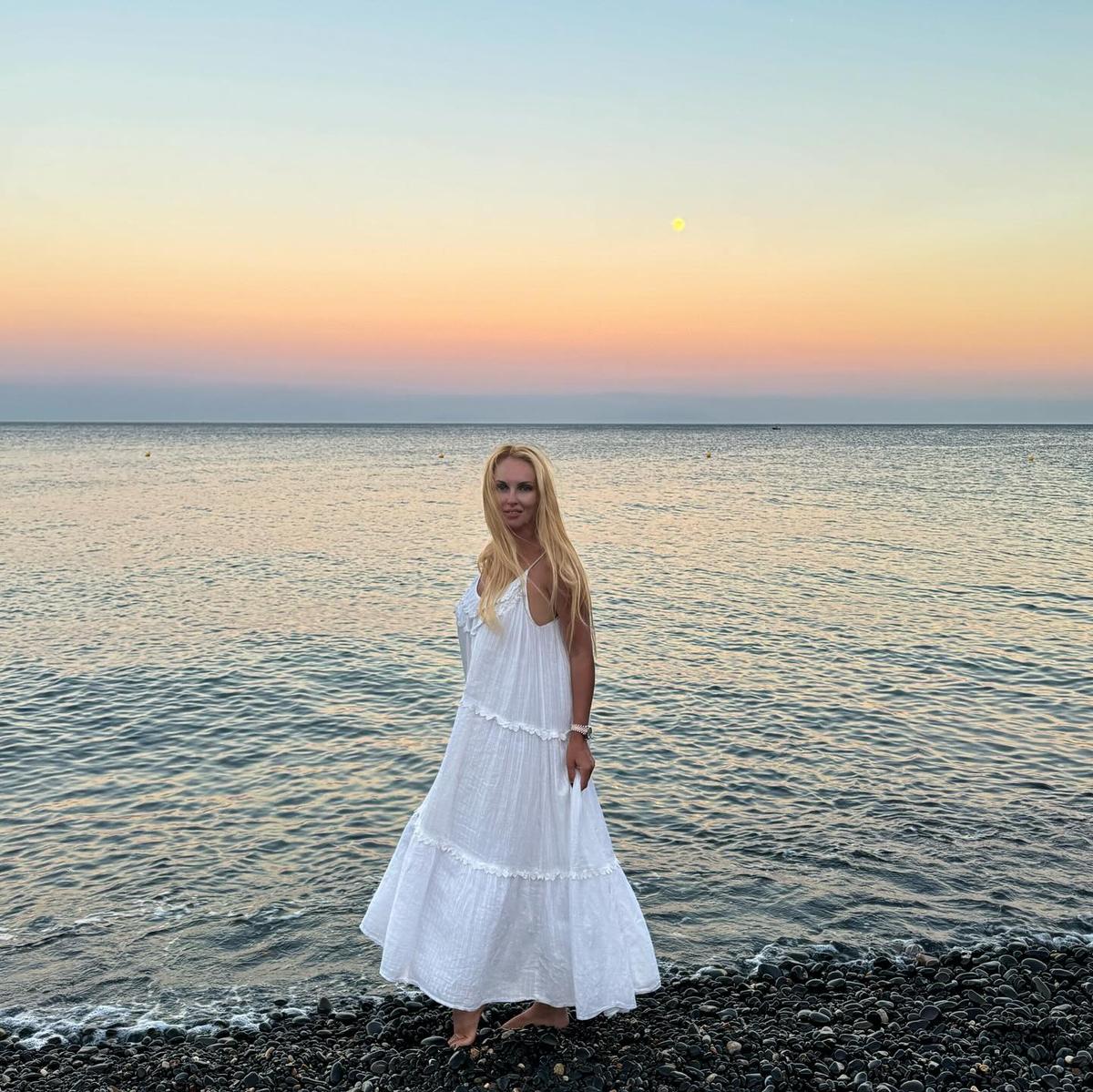 L-a înnebunit pe Mara la „Divizia Sexy” și a fost prima asistentă de la „Neața cu Răzvan și Dani” » Incredibil cum arată Andreea Spătaru la 40 de ani!