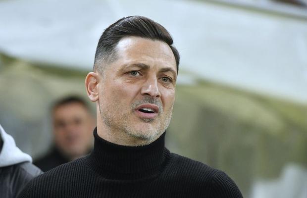În timp ce FCSB sărbătorea titlul, Mirel Rădoi se descătușa la microfon: „Sunt prostul proștilor!”