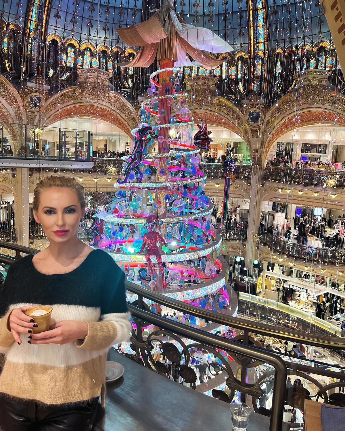 L-a înnebunit pe Mara la „Divizia Sexy” și a fost prima asistentă de la „Neața cu Răzvan și Dani” » Incredibil cum arată Andreea Spătaru la 40 de ani!