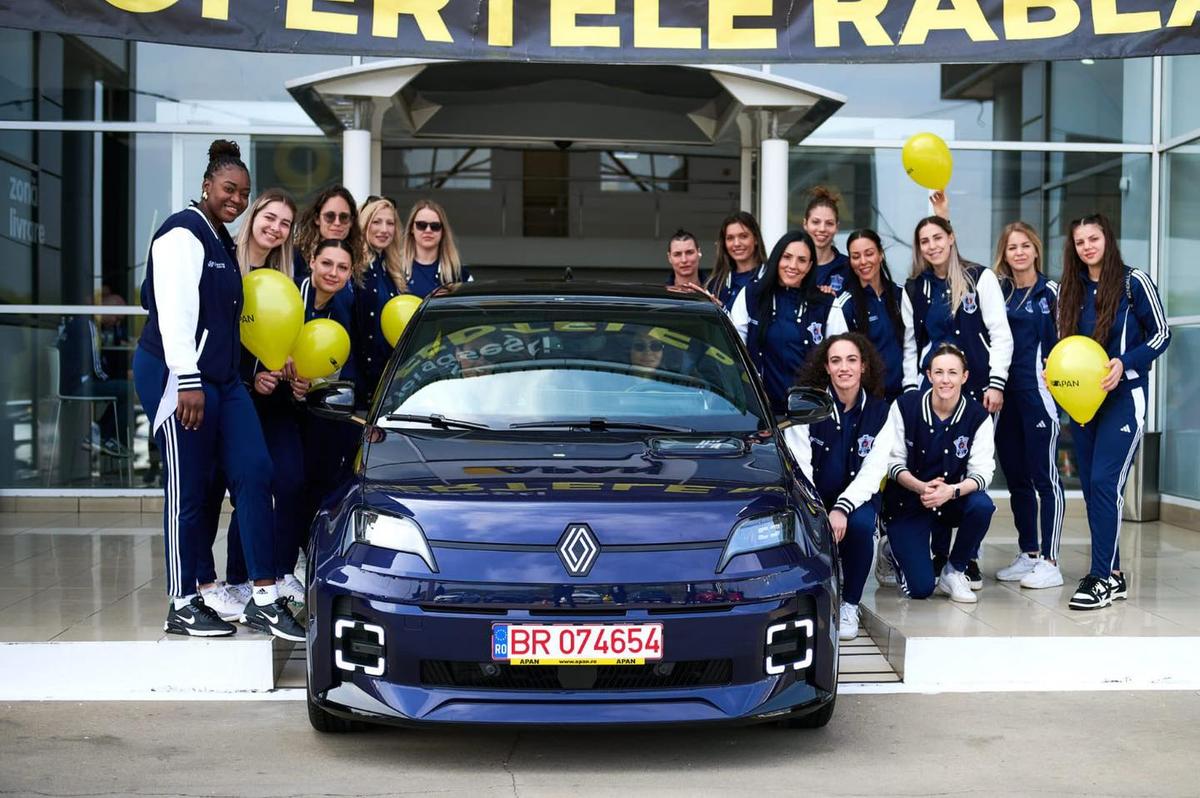 HC Dunărea Brăila a fost prezentă la lansarea Renault 5