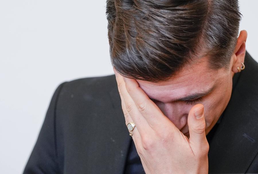Jakob Ingebrigtsen în timpul mărturiei FOTO Imago Imges „M-a lovit în cap de zece-douăzeci de ori” » Un mare campion își acuză tatăl de violență! I-a atacat și sora: „Avea un prosop ud. L-a folosit ca pe un bici în fața mea”