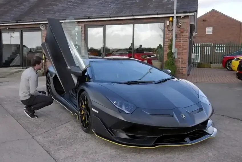 Lamborghini-ul vândut de Marcus Rashford // foto: X