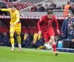 Rațiu, concentrat la arbitru în loc să se replieze după ce a pierdut balonul // foto: Imago Images