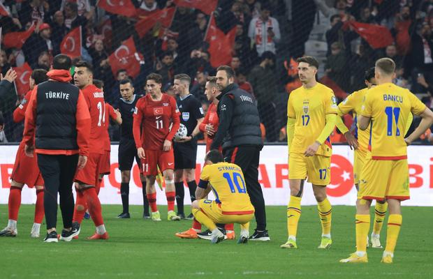 Fostul antrenor din Superliga dă cu barda: „Am ajuns să ne purtăm cu ei precum cu ouăle de Paști! Ne mâncau kosovarii ca pe mititei”