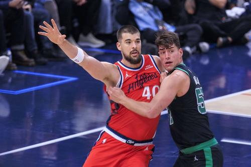 Ivica Zubac, în echipamentul lui Los Angeles Clippers/Foto: Imago Images