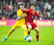 Ferdi Kadioglu, în duel cu Dennis Man // foto: Imago Images