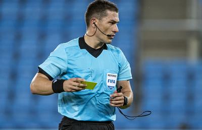 Reacție deplasată după delegarea lui Kovacs la Craiova - FCSB: „Sunt nebuni! Ori îi ajută, ori îi f**e!”