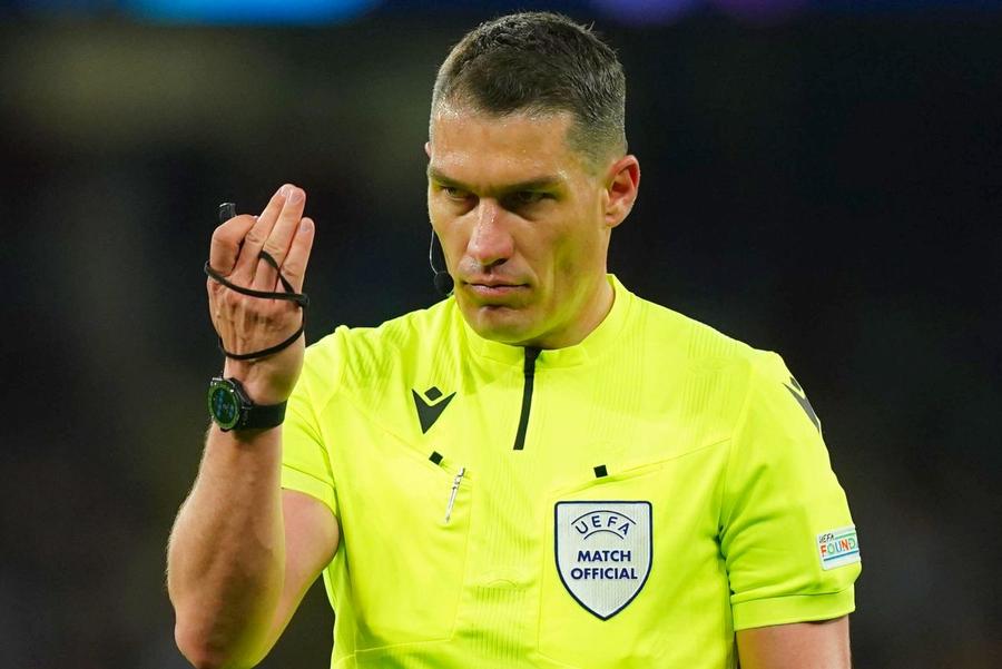 Arbitrul acuzat de Dan Petrescu, delegat la CS Universitatea Craiova - FCSB!