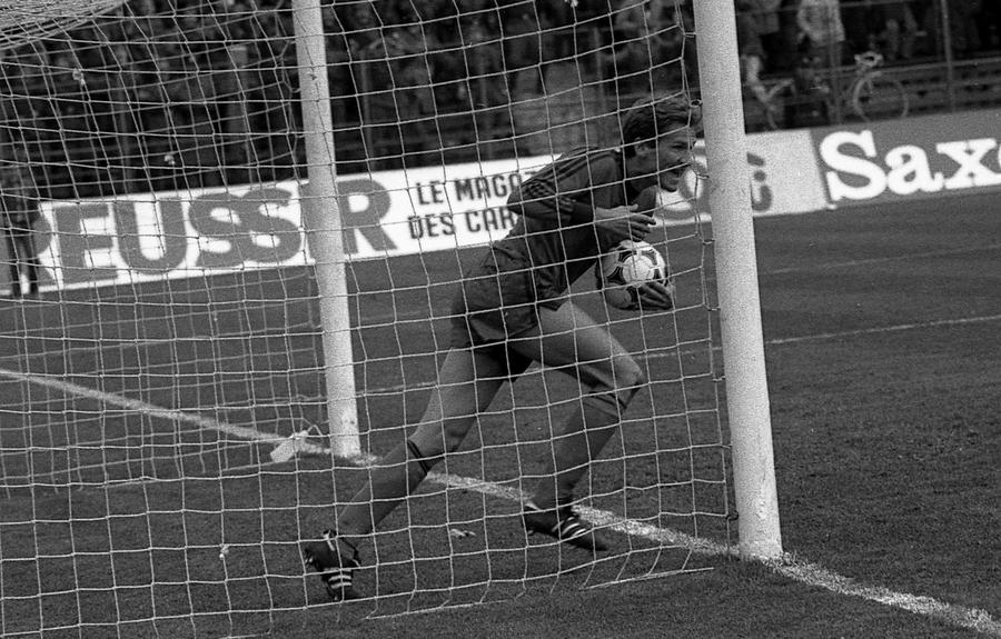 Loți venise de mai puțin de 2 ani la Steaua Episodul 3: Steaua - Anderlecht 3-0, CCE 1986 » 3 dueluri de Oscar: Belodedici, Boloni și Balint au dominat candidații la Balonul de Aur!