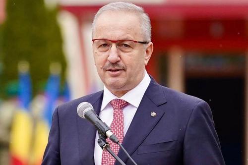 Vaile Dîncu, ministrul Apărării Naționale