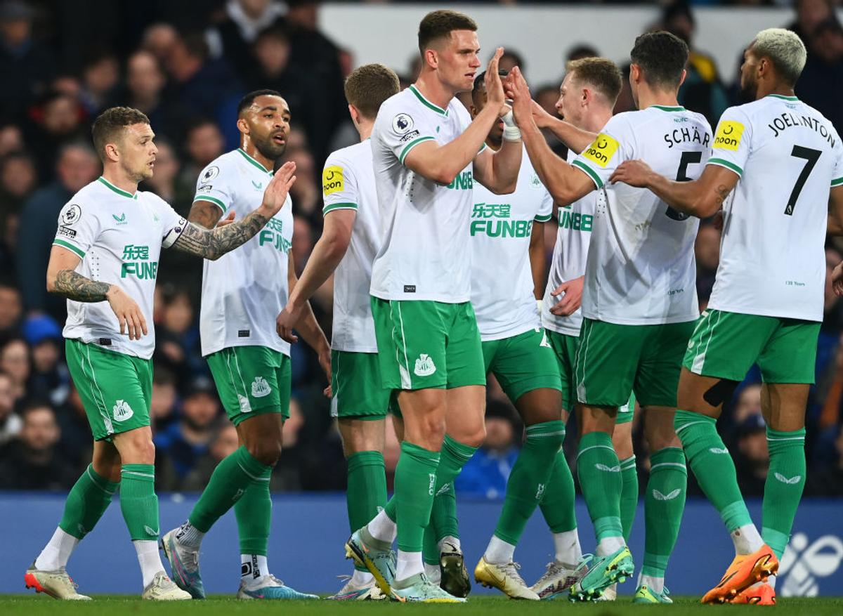 Newcastle a zdrobit-o pe Everton, iar Isak a reușit faza sezonului în Premier League + Tottenham, revenire spectaculoasă cu Manchester United