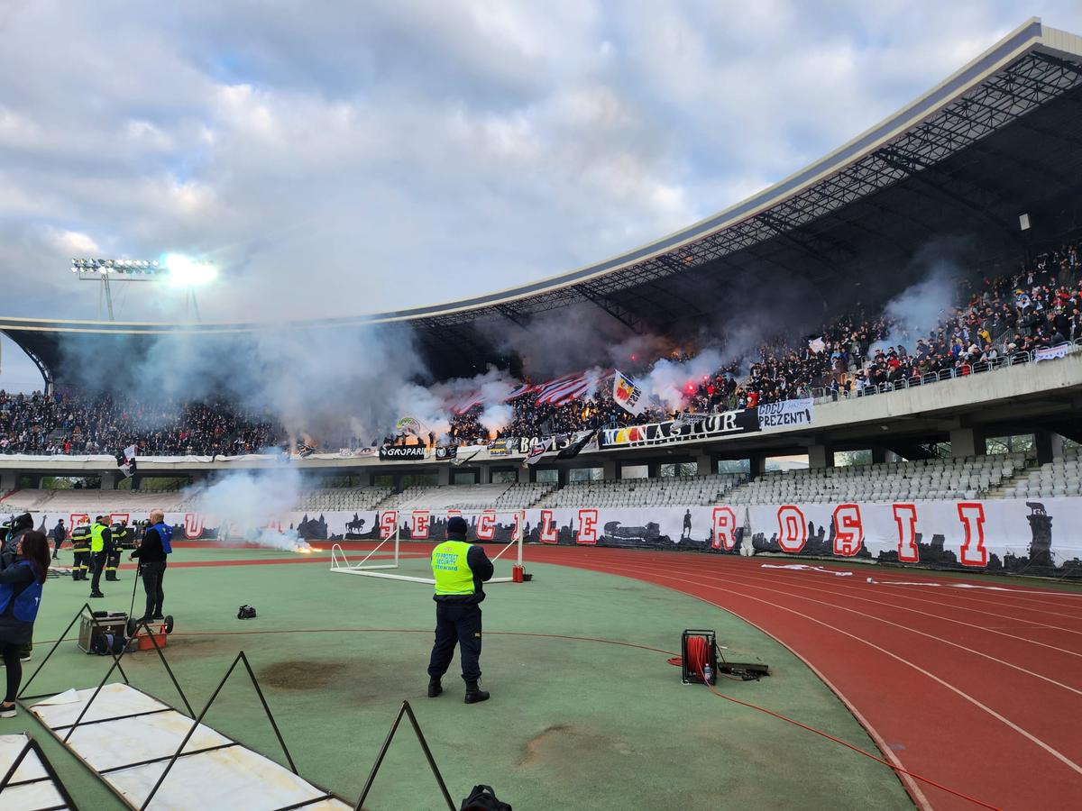 U Cluj - Sepsi e finala Cupei României Betano 2023! „Șepcile” i-au stricat debutul lui Rednic la UTA