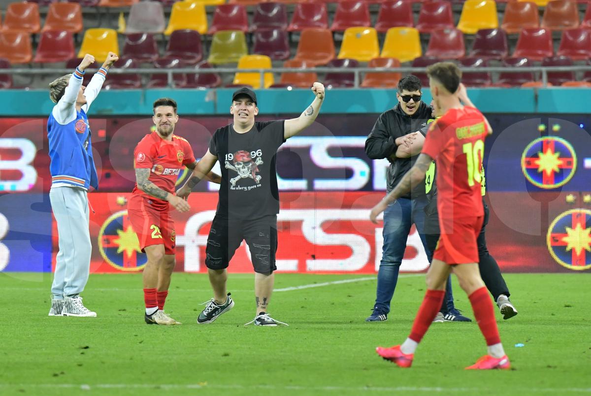 FCSB, campioana României. Imaginile bucuriei
