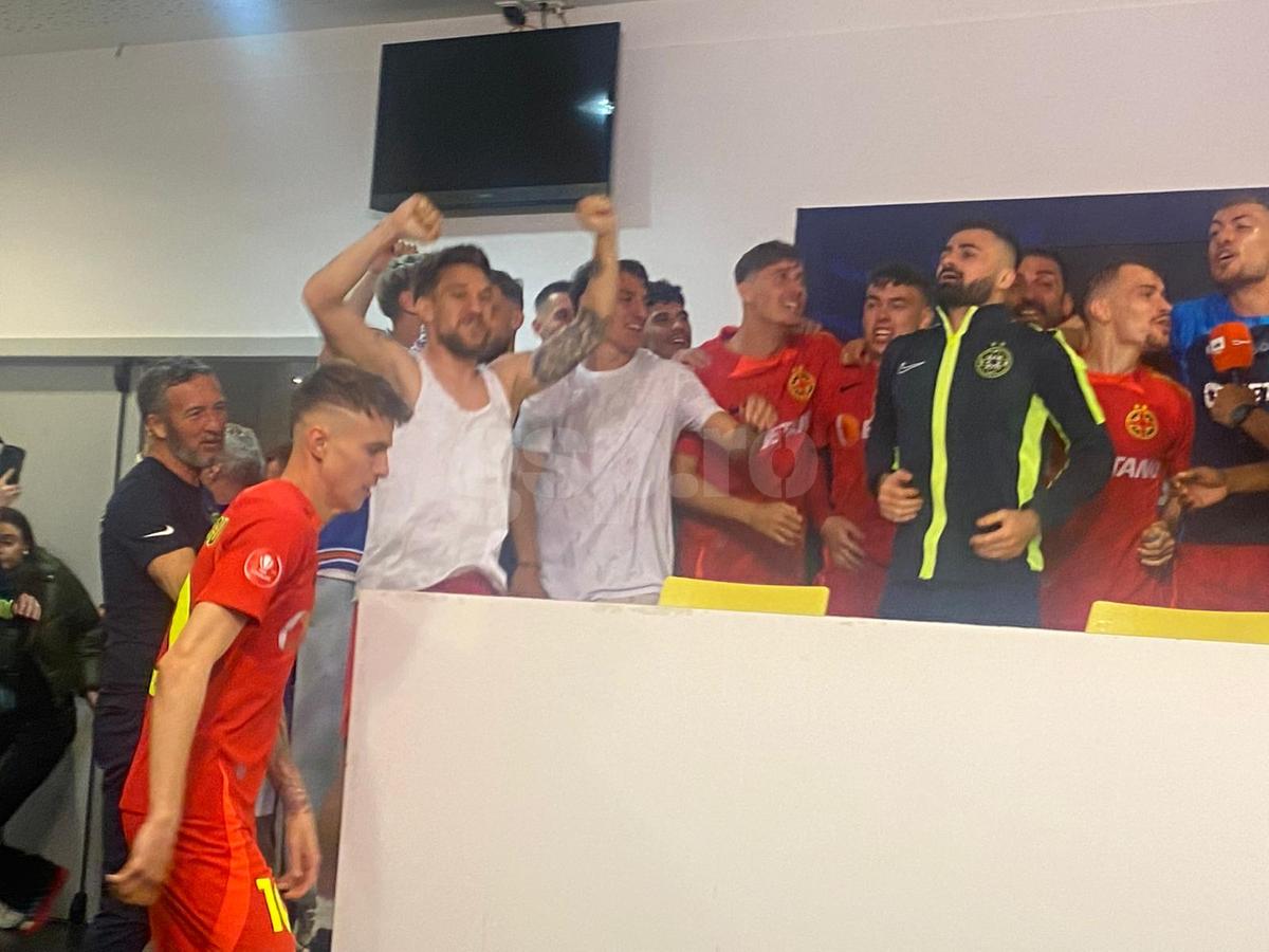 FCSB, campioana României. Imaginile bucuriei
