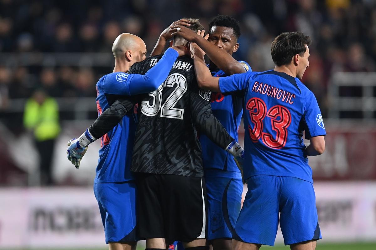 Mihai Stoica a „tunat” după Rapid - FCSB 1-2: „În prima am arătat ca o echipă de UCL, în a doua ca una de play-out! Arbitrajul a fost de excepție”