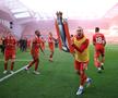 Imagini antologice de la petrecerea de titlu a lui Liverpool » Arne Slot, dedicație specială pentru Jurgen Klopp