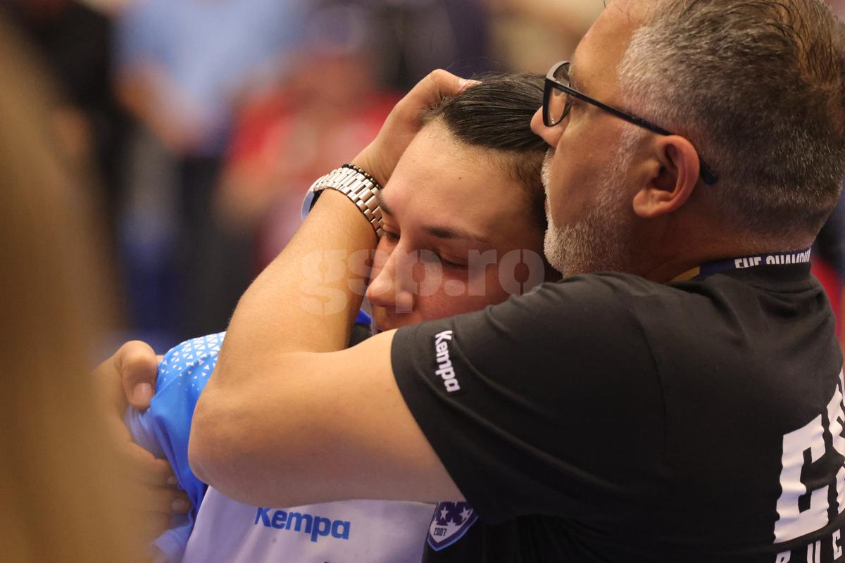 Cristina Neagu, în lacrimi după ultimul meci din carieră în Champions League
