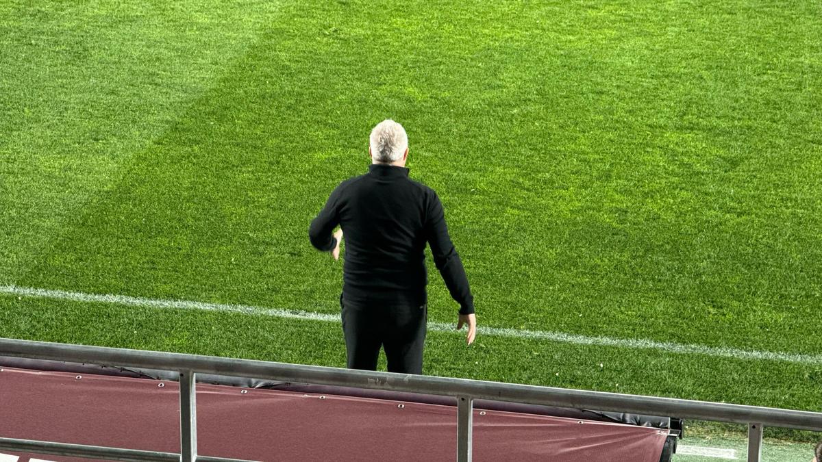 Marius Șumudică, în timpul derby-ului dintre Rapid și FCSB // 27.04.2025