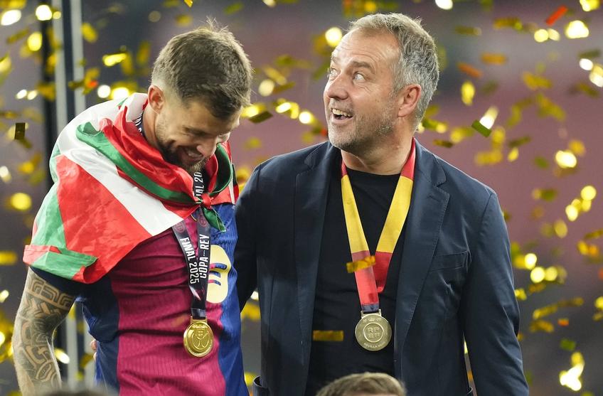 Hansi Flick are 7 finale câștigate // FOTO: Imago