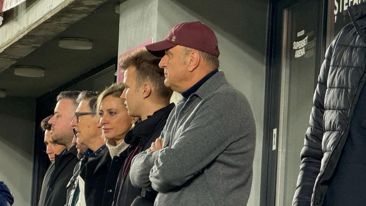 VIP-uri la Rapid - FCSB » Șucu și Angelescu au fost însoțiti de soții