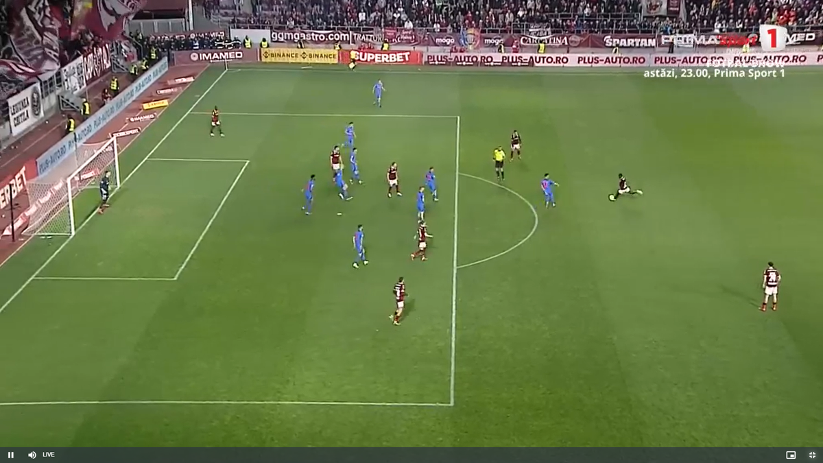 Radu Petrescu i-a refuzat Rapidului un penalty, după ce Christensen a fost tamponat de Târnovanu: „Decizie eronată”