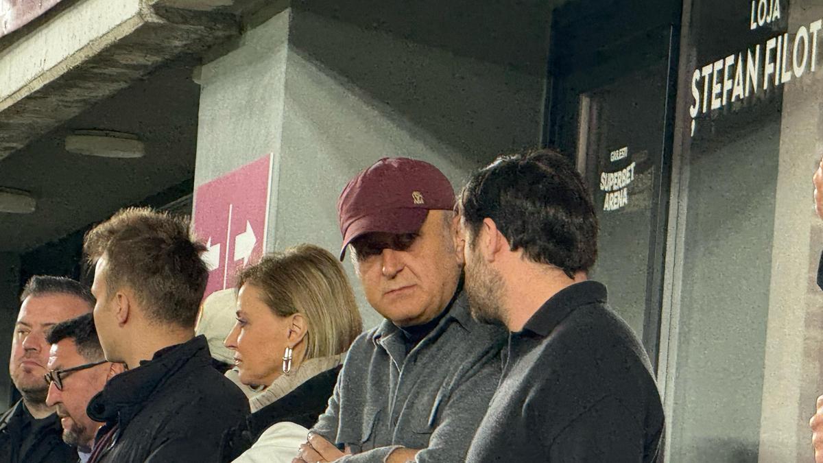 VIP-uri la Rapid - FCSB » Șucu și Angelescu au fost însoțiti de soții