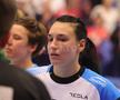 Cristina Neagu, în lacrimi după ultimul meci din carieră în Champions League/ foto: Ionuț Iordache (GSP)
