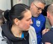 Cristina Neagu, la ieșirea din arenă, după Esbjerg - CSM București. Foto: Ionuț Iordache (GSP)